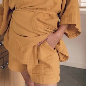 Oddbird yellow gauze shorts